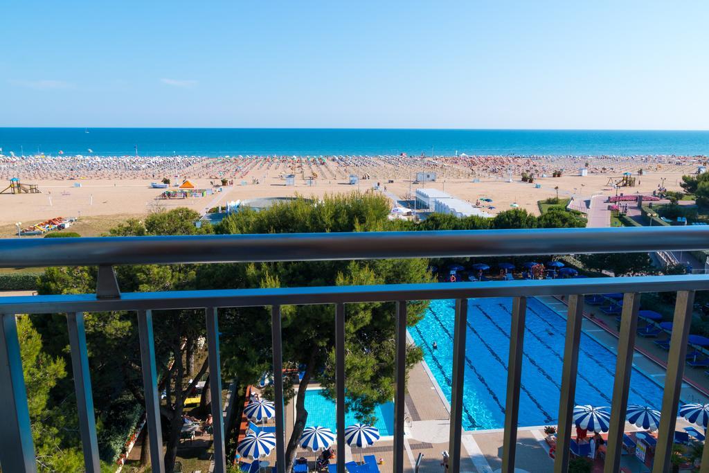 Hotel Principe Bibione Exterior foto