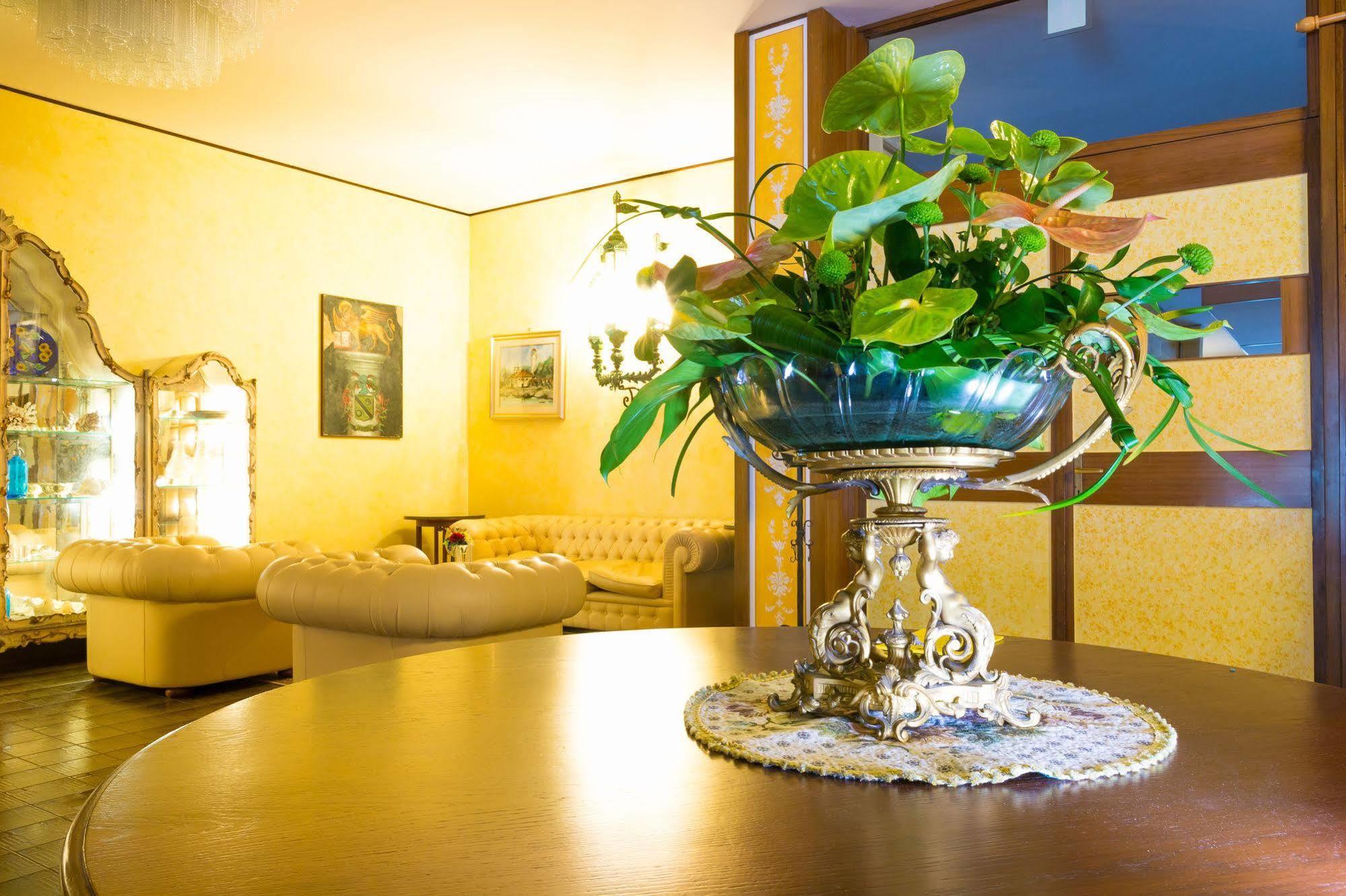Hotel Principe Bibione Exterior foto