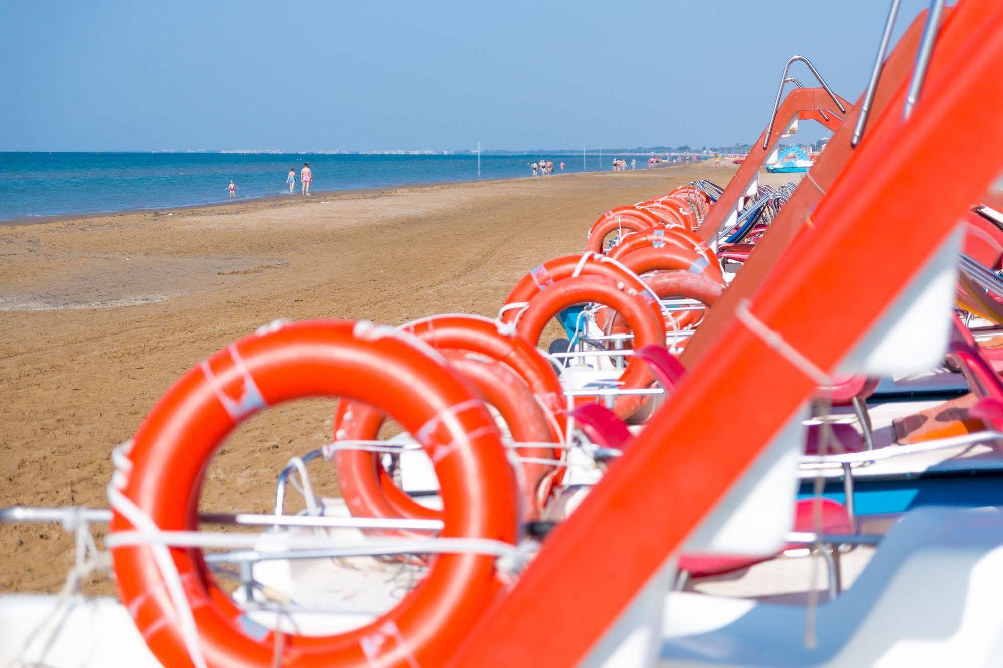 Hotel Principe Bibione Exterior foto